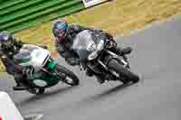 Vintage-motorcycle-club;eventdigitalimages;mallory-park;mallory-park-trackday-photographs;no-limits-trackdays;peter-wileman-photography;trackday-digital-images;trackday-photos;vmcc-festival-1000-bikes-photographs